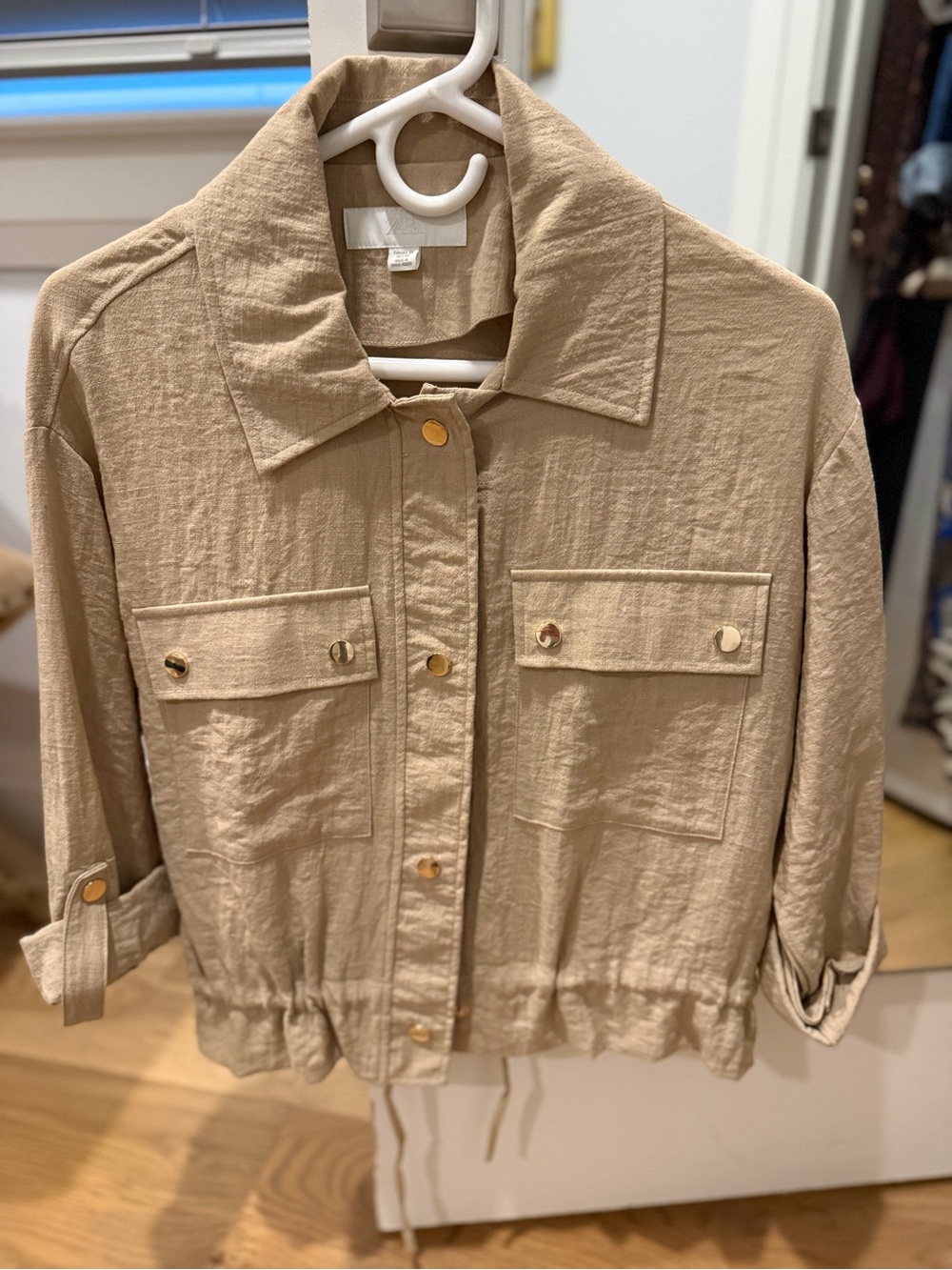 Zara Lightweight Beige Utility Jacket with Button Front, XS. Like new
